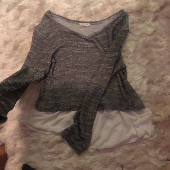 Gray graceful sweater - Picture 2 of 2